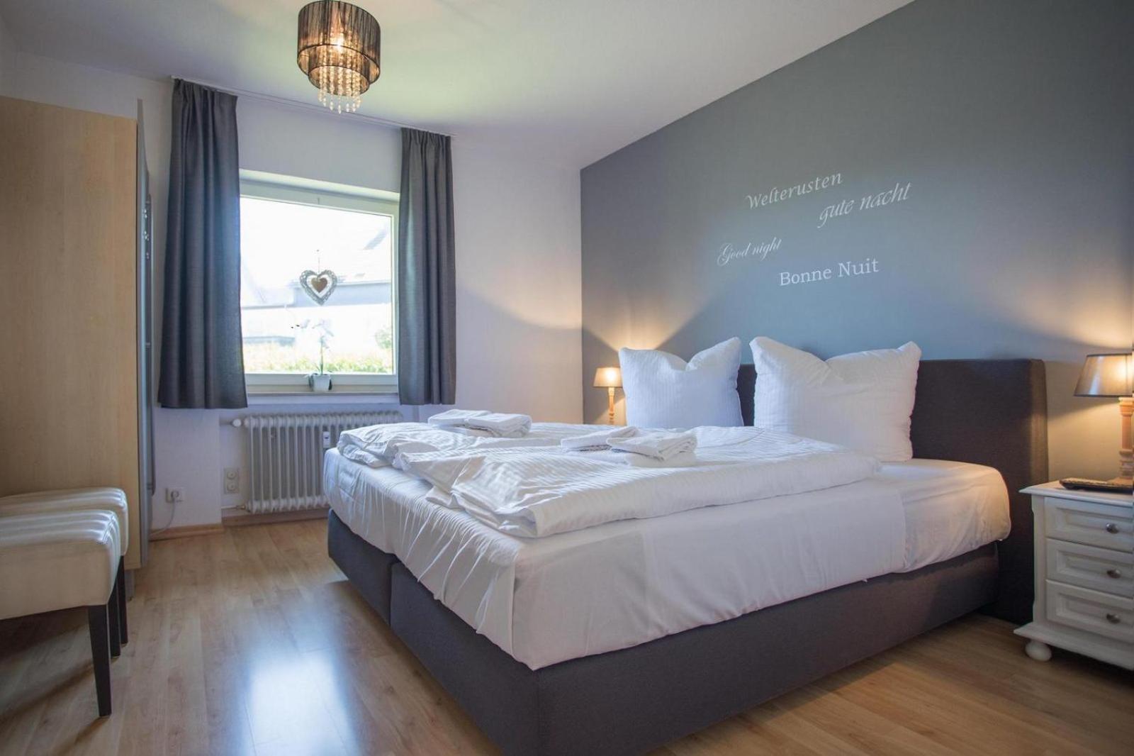 Ferienwohnung 'Kleine Auszeit Winterberg' - Am Herrenskoepfchen 4 Winterberg Zimmer foto